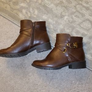 ●Sold on MERC●CROFT &BARROW 8½WIDE WMNS ANKL BOOTS